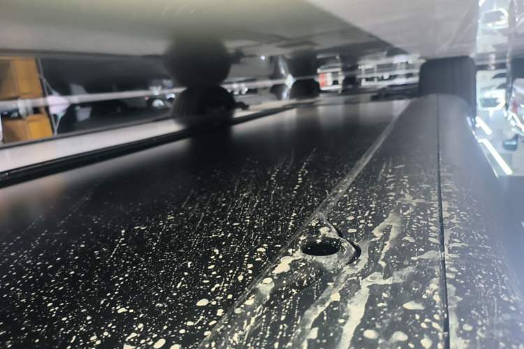 Used Tesla Model Y 2026 Rear-Drive Model Left Side Sill