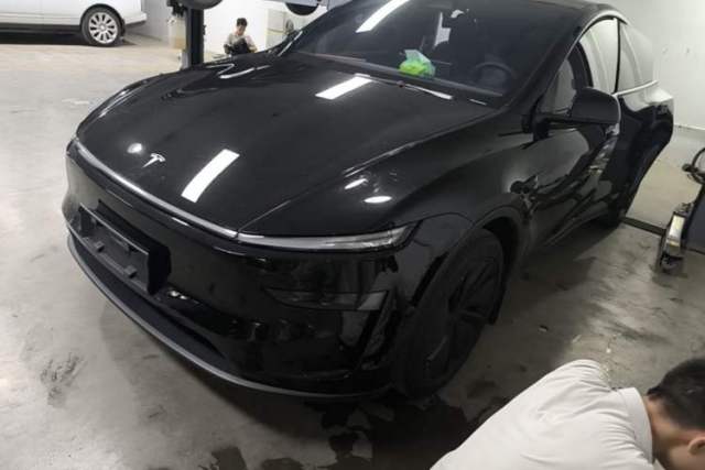 Tesla Model Y 2026 Rear-Drive Model d’occasion