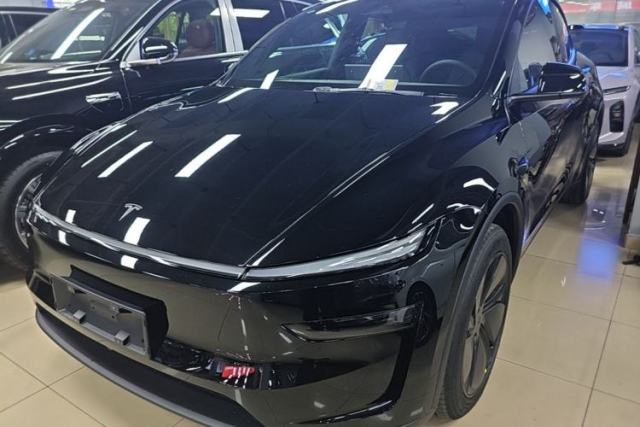 Used Tesla Model Y 2026 Rear-Drive Model