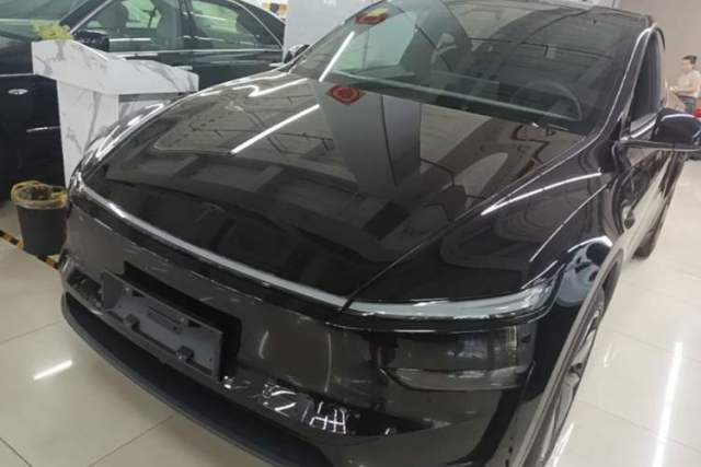 Used Tesla Model Y 2026 Rear-Drive Model