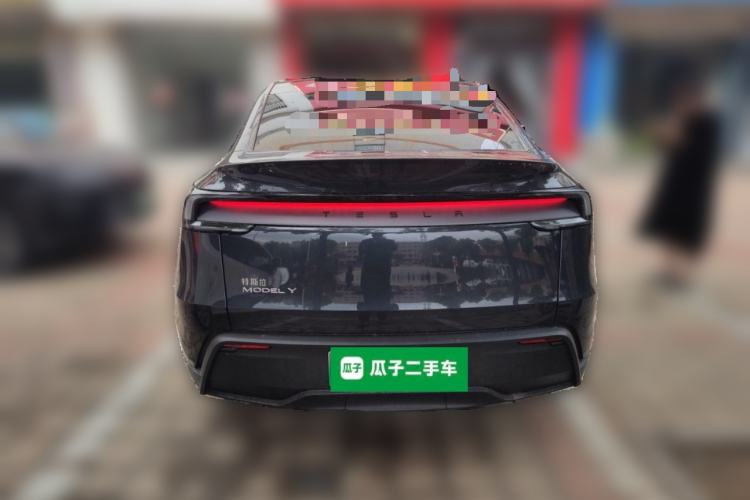 Used Tesla Model Y 2026 Rear-Drive Model Rear