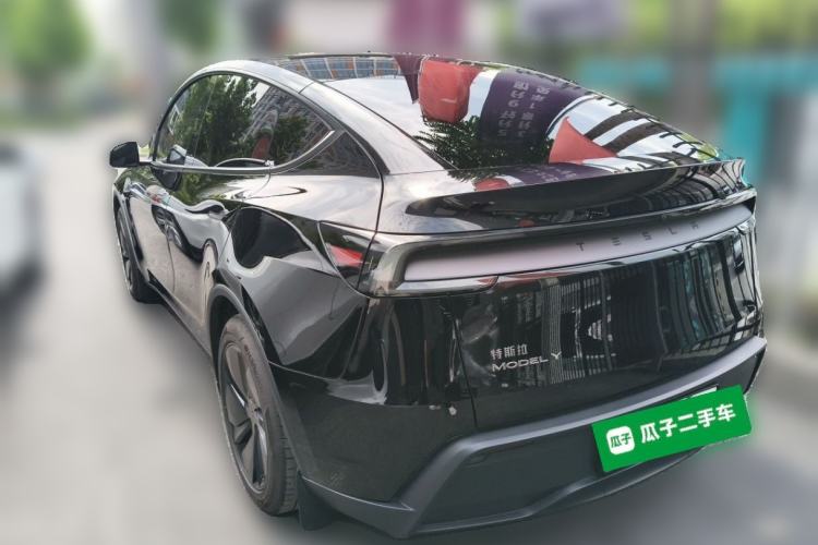 Used Tesla Model Y 2026 Facelifted Long-Range Rear-Drive Model Rear Left 45 Deg