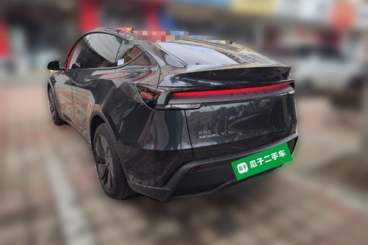 Used Tesla Model Y 2026 Rear-Drive Model Rear Left 45 Deg