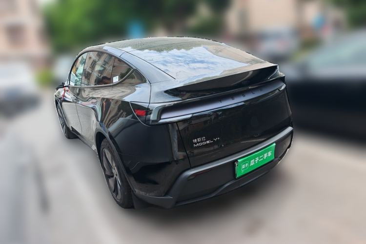 Used Tesla Model Y 2026 Facelifted Long-Range Rear-Drive Model Rear Left 45 Deg