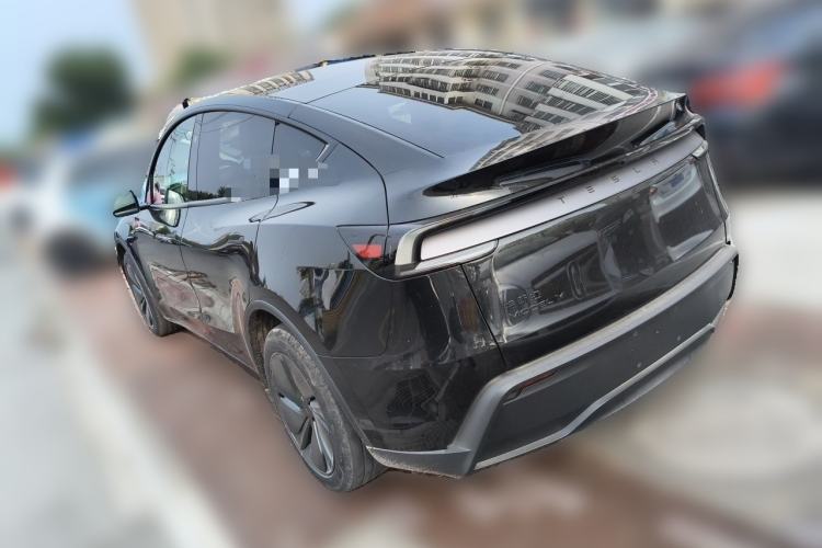 Used Tesla Model Y 2026 Rear-Drive Model Rear Left 45 Deg