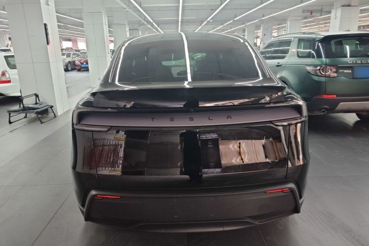 Used Tesla Model Y 2026 Rear-Drive Model Rear