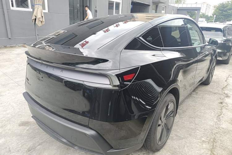 Used Tesla Model Y 2026 Long-Range All-Wheel-Drive Model Rear Right 45 Deg