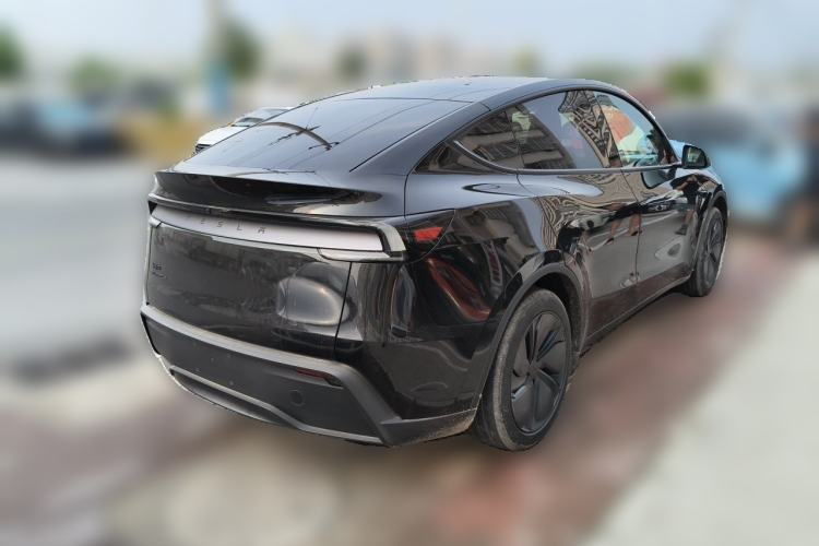 Used Tesla Model Y 2026 Rear-Drive Model Rear Right 45 Deg