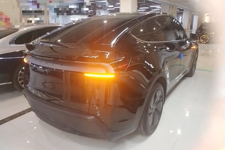 Used Tesla Model Y 2026 Rear-Drive Model Rear Right 45 Deg