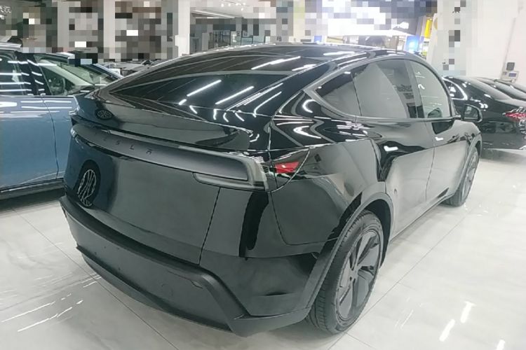 Used Tesla Model Y 2026 Long-Range All-Wheel-Drive Model Rear Right 45 Deg