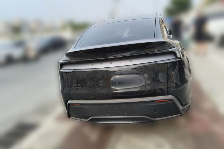 Used Tesla Model Y 2026 Rear-Drive Model Rear