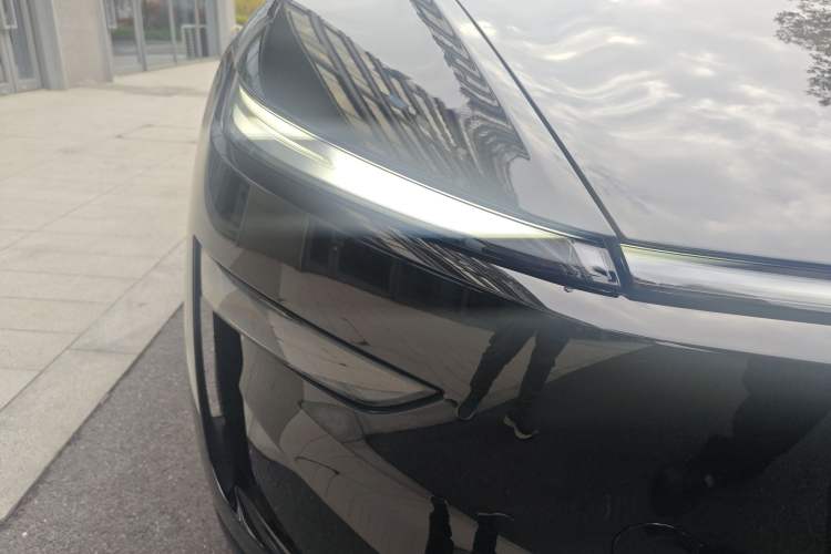 Used Tesla Model Y 2026 Rear-Drive Model