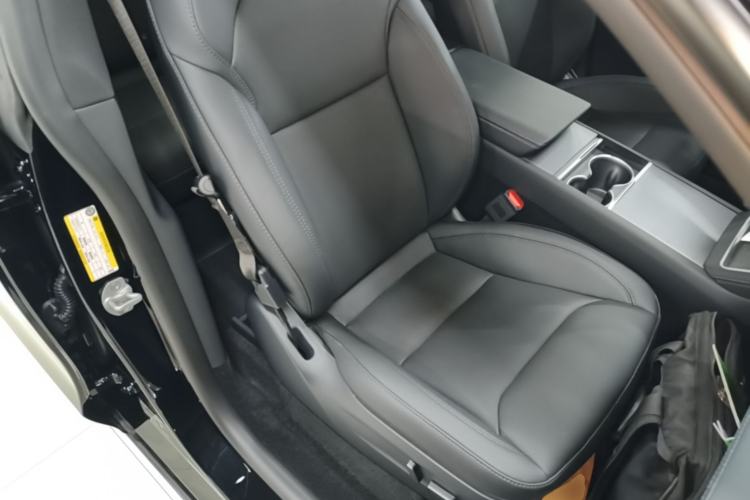 Used Tesla Model Y 2026 Rear-Drive Model Right Front Seat