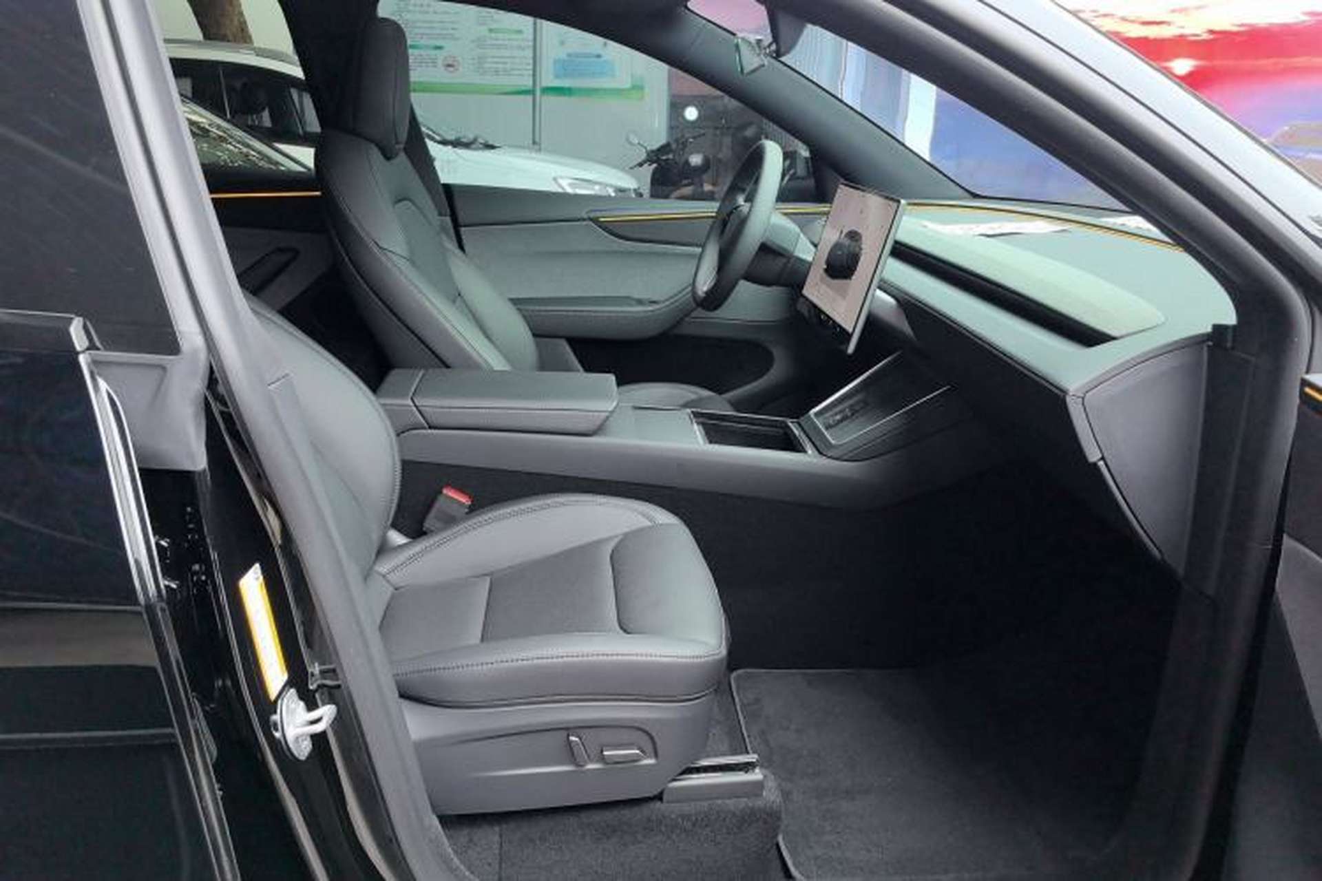 Used Tesla Model Y 2026 Rear-Drive Model Right Front Seat