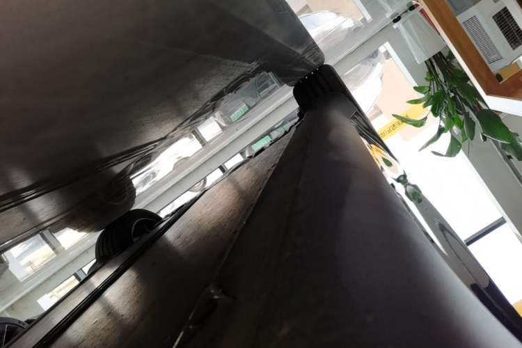 Used Tesla Model Y 2026 Rear-Drive Model Right Side Sill