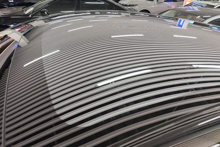 Used Tesla Model Y 2026 Rear-Drive Model Roof