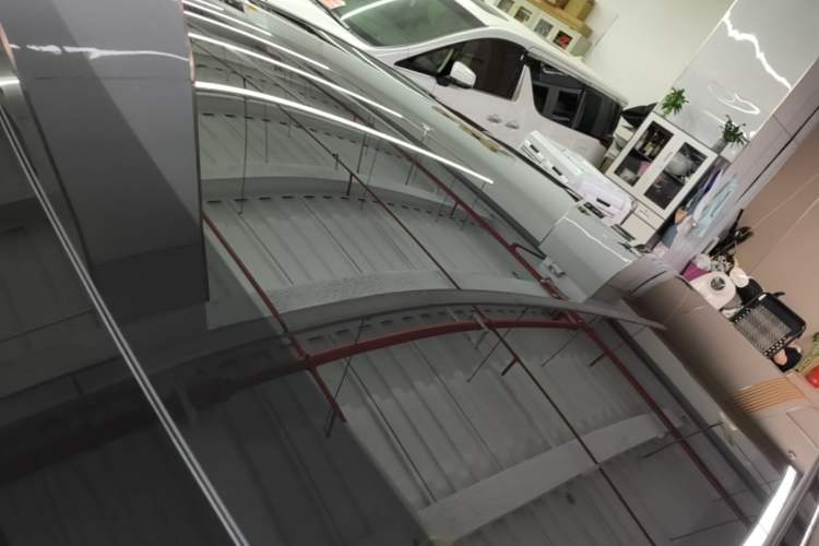 Used Tesla Model Y 2026 Rear-Drive Model Roof