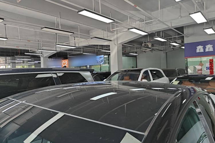 Used Tesla Model Y 2026 Rear-Drive Model Roof