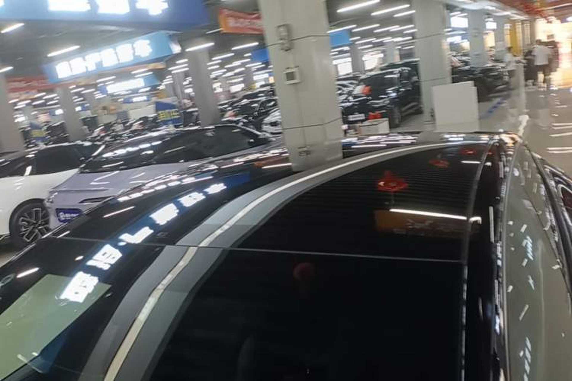 Used Tesla Model Y 2026 Rear-Drive Model Roof