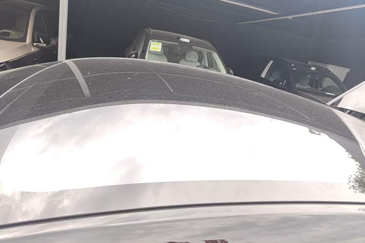 Used Tesla Model Y 2026 Long-Range All-Wheel-Drive Model Roof