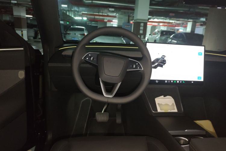 Used Tesla Model Y 2026 Model Long-Range Rear-Wheel-Drive Version Steering Wheel