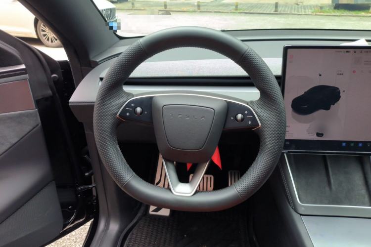 Used Tesla Model Y 2026 Long-Range All-Wheel-Drive Model Steering Wheel