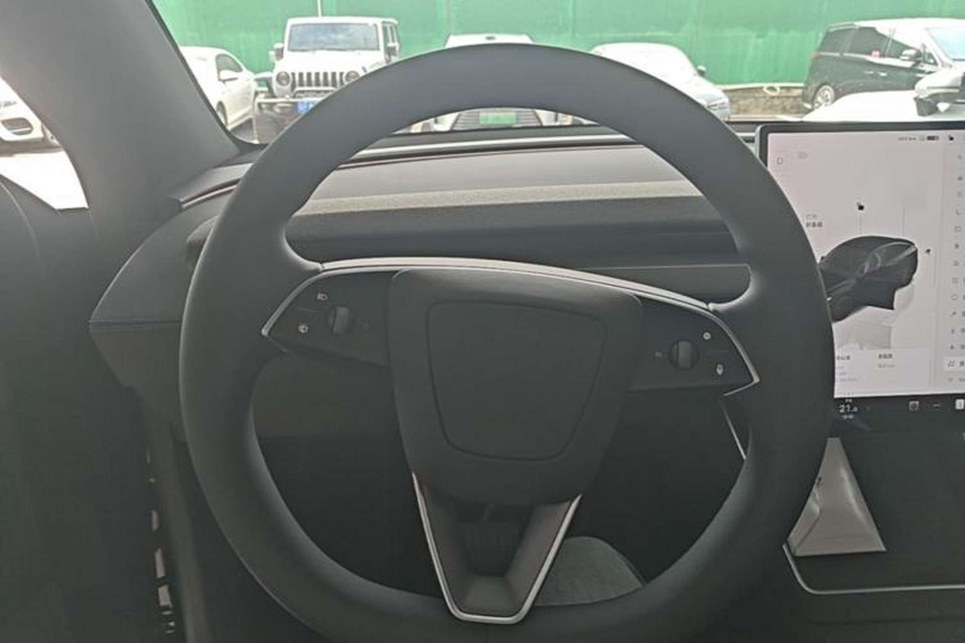 Used Tesla Model Y 2026 Rear-Drive Model Steering Wheel