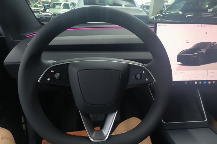 Used Tesla Model Y 2026 Rear-Drive Model Steering Wheel