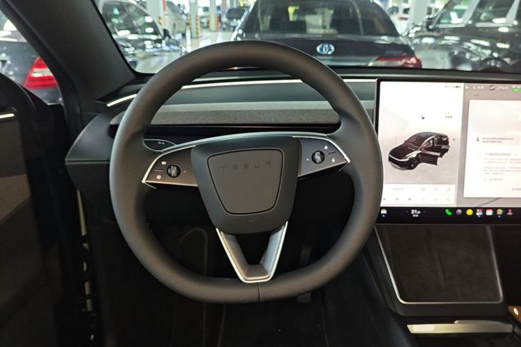 Used Tesla Model Y 2026 Rear-Drive Model Steering Wheel