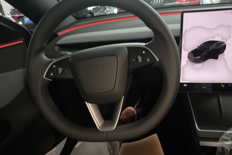 Used Tesla Model Y 2026 Rear-Drive Model Steering Wheel