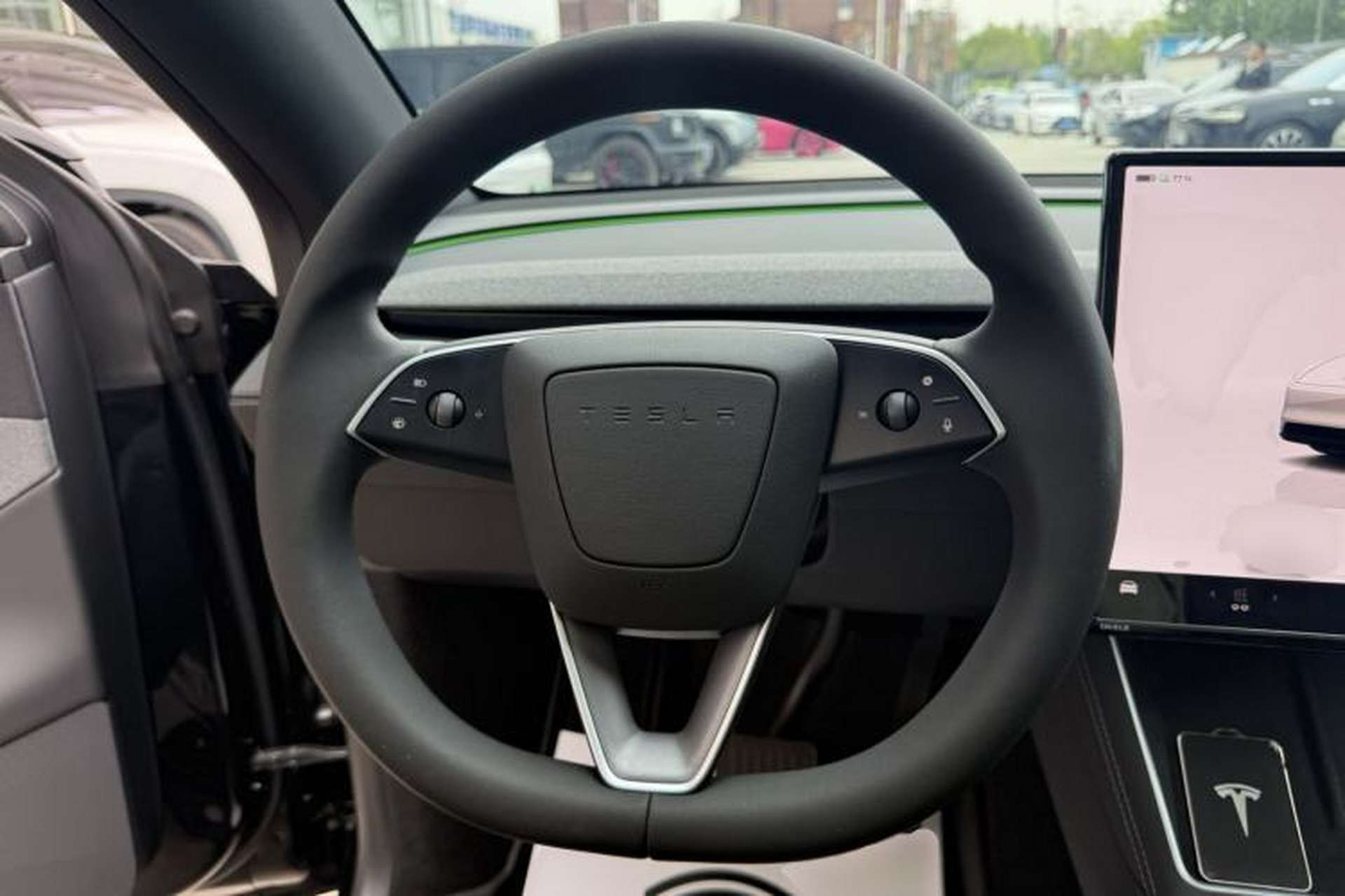 Used Tesla Model Y 2026 Model Long-Range Rear-Wheel-Drive Version Steering Wheel