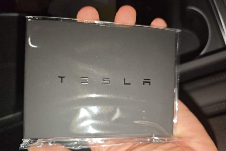 Used Tesla Model Y 2026 Model Long-Range Rear-Wheel-Drive Version Vehicle Key