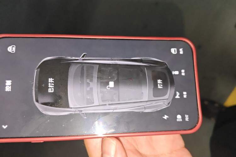 Used Tesla Model Y 2026 Model Long-Range Rear-Wheel-Drive Version Vehicle Key