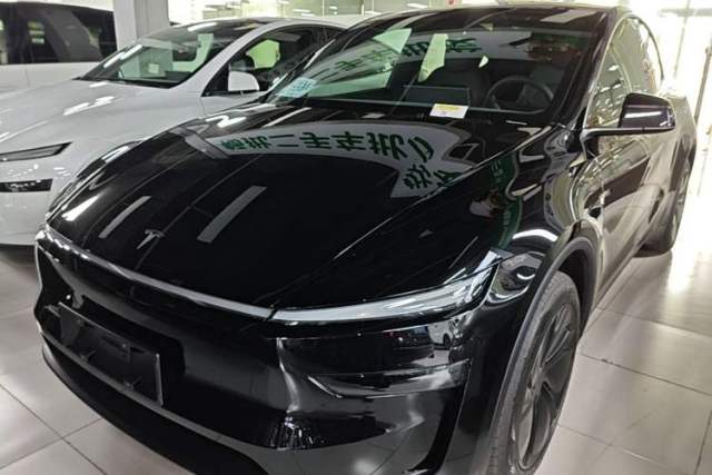 Used Tesla Model Y 2026 Rear-Drive Model