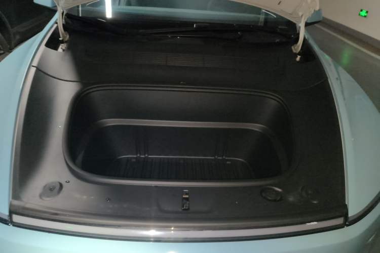 Used Tesla Model Y 2026 Long-Range All-Wheel-Drive Model Engine Bay