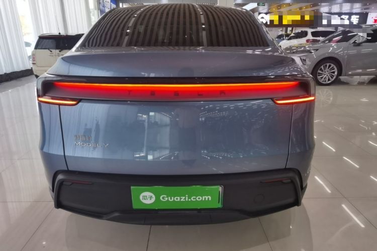 Used Tesla Model Y 2026 Rear-Drive Model Rear
