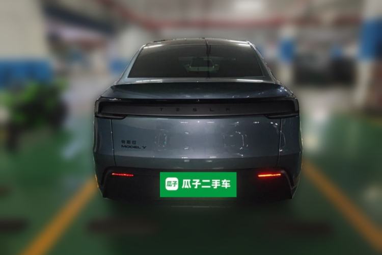 Used Tesla Model Y 2026 Rear-Drive Model Rear
