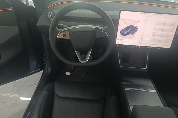 Used Tesla Model Y 2026 Rear-Drive Model Steering Wheel