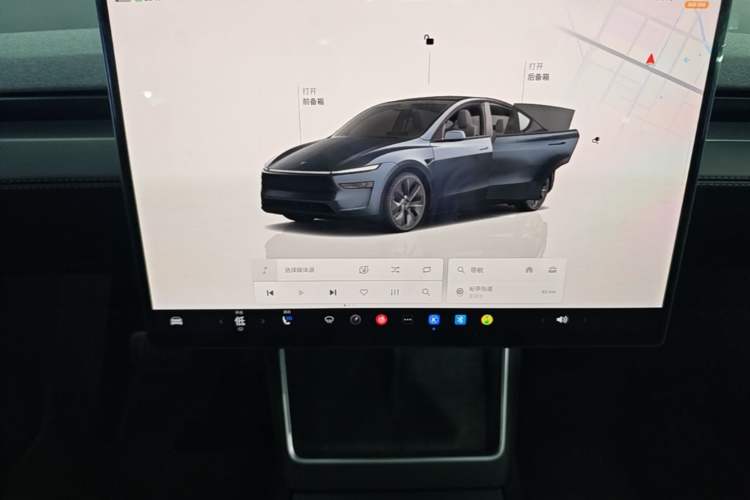 Used Tesla Model Y 2026 Long-Range All-Wheel-Drive Model Audio And AC Panel