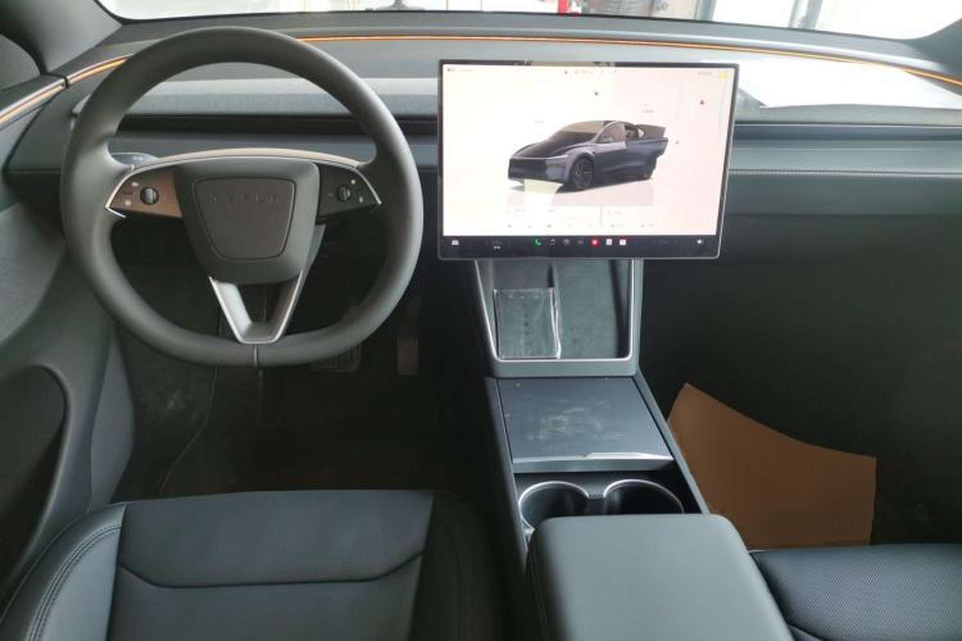 Used Tesla Model Y 2026 Rear-Drive Model Center Console