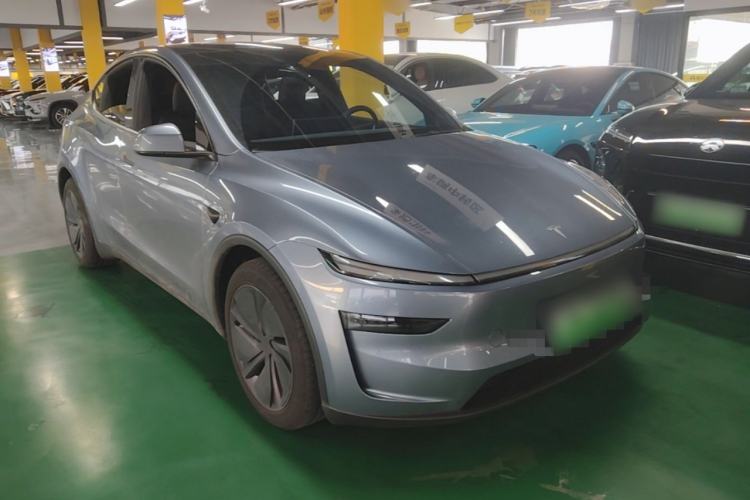 Used Tesla Model Y 2026 Rear-Drive Model Exterior 1