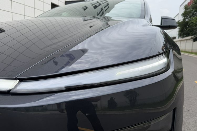 Used Tesla Model Y 2026 Facelifted Long-Range Rear-Drive Model Exterior 10