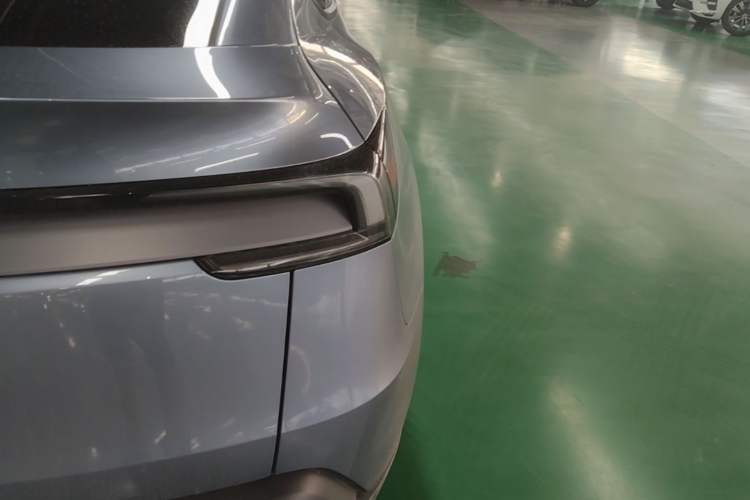 Used Tesla Model Y 2026 Rear-Drive Model Exterior 3