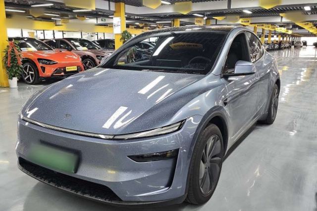 Used Tesla Model Y 2026 Rear-Drive Model