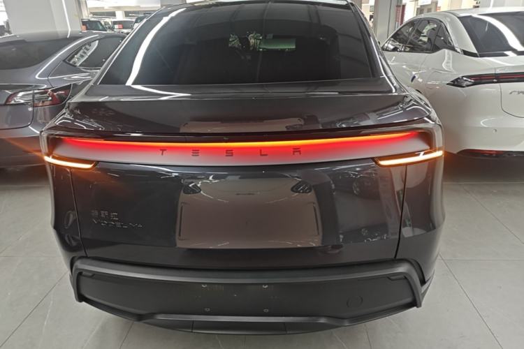 Used Tesla Model Y 2026 Facelifted Long-Range Rear-Drive Model Rear
