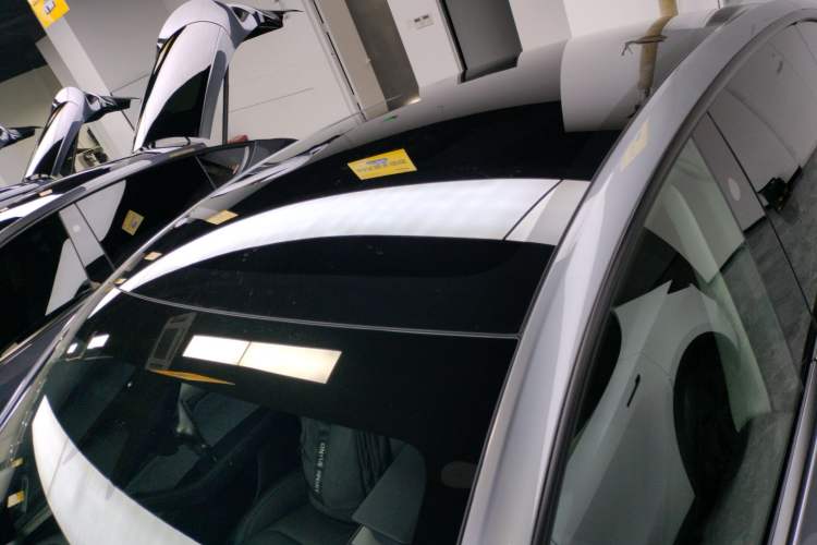Used Tesla Model Y 2026 Model Long-Range Rear-Wheel-Drive Version Roof