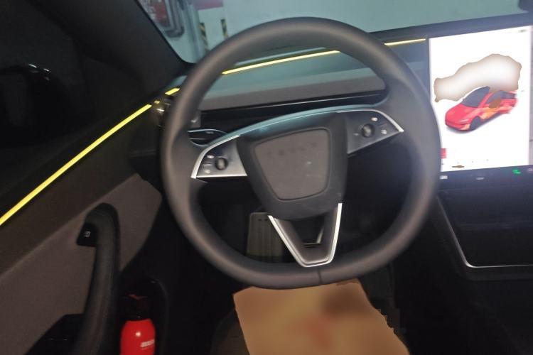 Used Tesla Model Y 2026 Rear-Drive Model Steering Wheel