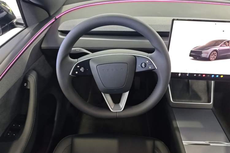 Used Tesla Model Y 2026 Long-Range All-Wheel-Drive Model Steering Wheel