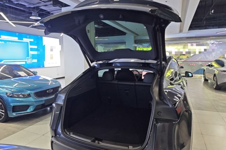 Used Tesla Model Y 2026 Long-Range All-Wheel-Drive Model Trunk