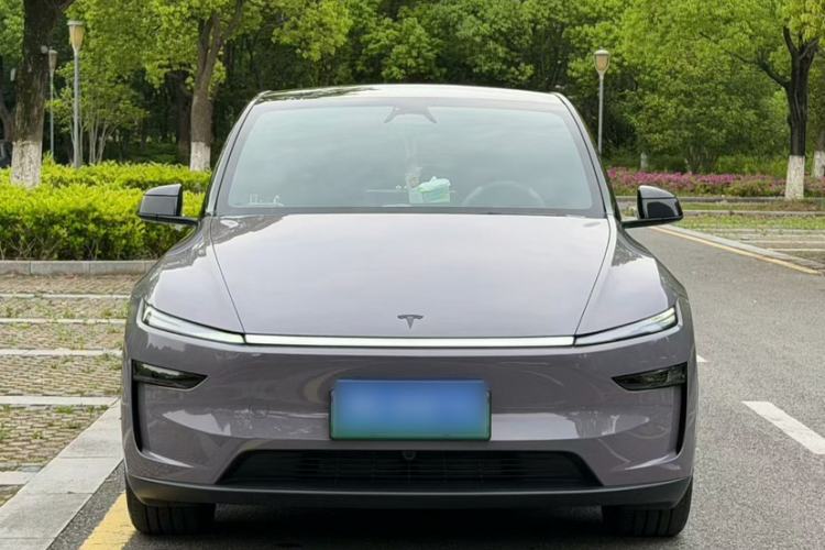 Used Tesla Model Y 2026 Rear-Drive Model Exterior 1